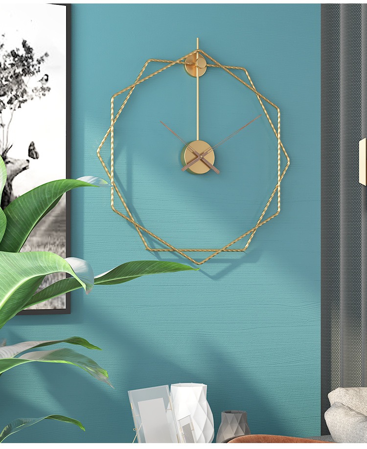 dong ho treo tuong khong so