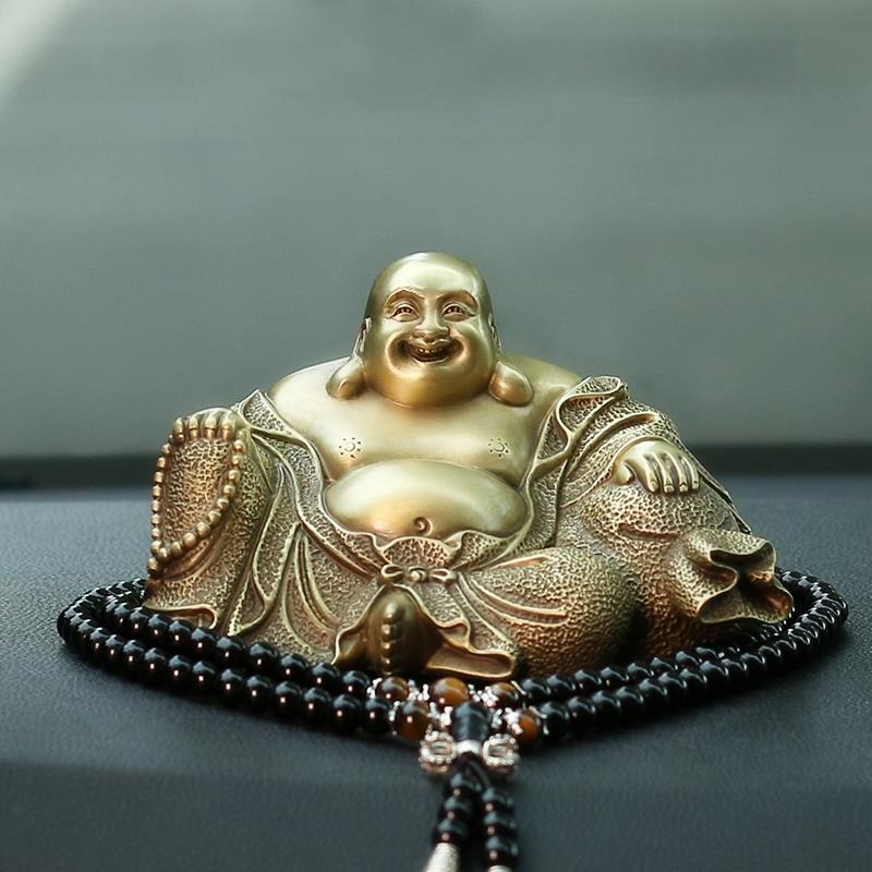 Mệnh Thủy nên để gì trong xe ô tô