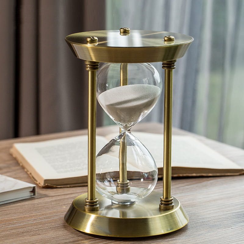 Đồng Hồ Cát Tam Trụ Vintage