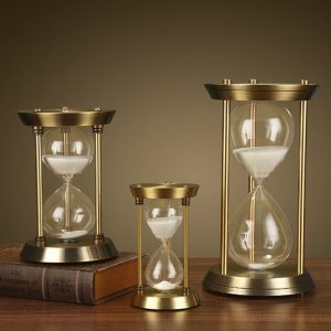 Đồng Hồ Cát Trụ Đứng Cổ Điển