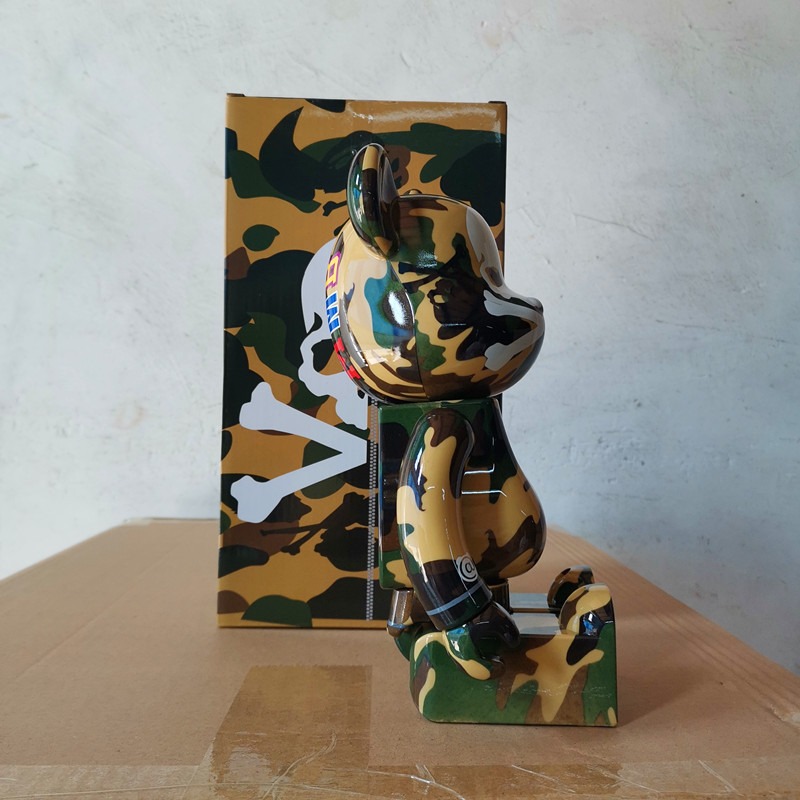 Gấu Bear ngụy trang cá mập 400%