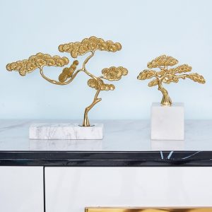Cây tùng bằng đồng