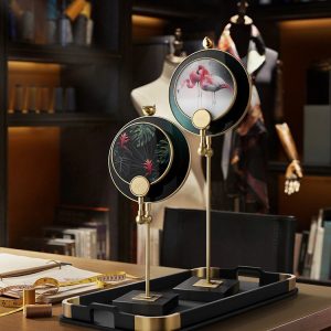 Mẫu decor trang trí bằng kim loại