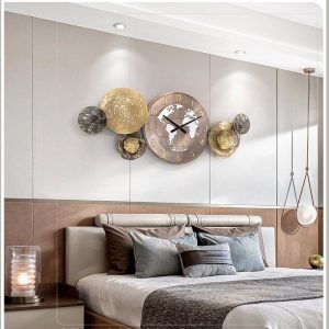 Đồng hồ treo tường quả địa cầu