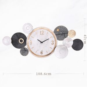 Tranh đồng hồ treo tường bằng kim loại
