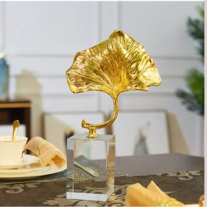 Lá bạch quả trang trí