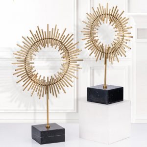 Mẫu decor đơn giản trang trí tủ kệ