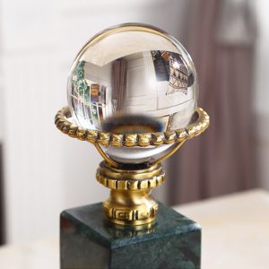 Decor quả cầu pha lê cổ điển