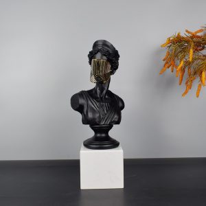 Tượng cô gái phong cách tân cổ điển