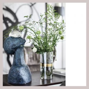 Tượng nghệ thuật trang trí phòng khách