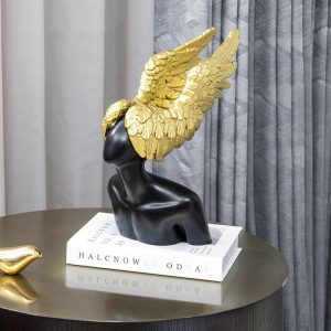 Cặp nam thần nữ thần cánh vàng