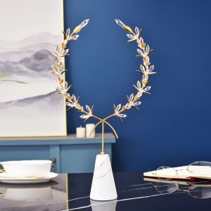 Decor vòng hoa pha lê