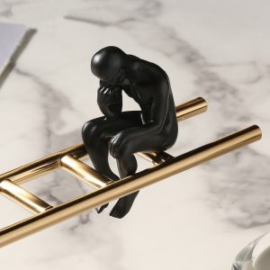 Mô hình thang bằng trang tri kệ tivi