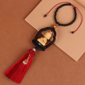 Khánh bàn thờ phật không thể thiếu khi đi đường mang lại bình an