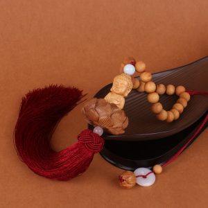 Khánh treo ô tô mặt Phật điêu khắc đẹp