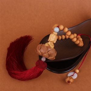 Khánh treo ô tô mặt Phật điêu khắc đẹp