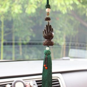 Dây treo ô tô “Kiên thật tâm hiệp chưởng” đẹp