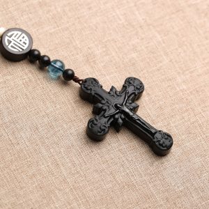 Dây treo xe oto chữ Thập mang lại may mắn