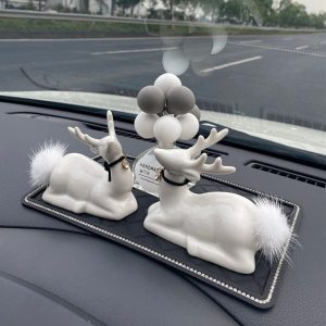 Đôi hươu trang trí Taplo oto đáng yêu