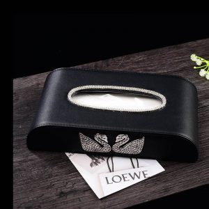 Hộp khăn giấy thiên nga để oto vô cùng tiện ích