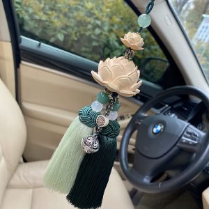 Khánh trang trí oto hoa sen điêu khắc mang lại may mắn