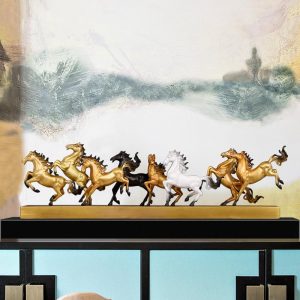 Tượng bát mã truy phong mang lại ý nghĩa phong thủy