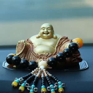 Tượng Di Lặc bằng đồng để oto may mắn