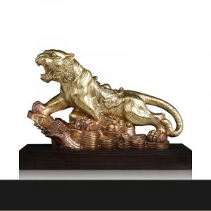 Tượng hổ bằng đồng mang lại may mắn