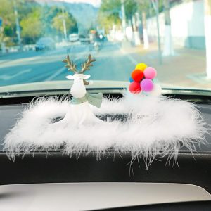 Tượng hươu hoạt hình để taplo chất liệu composite