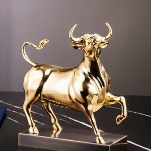Tượng trâu vàng phong thủy may mắn