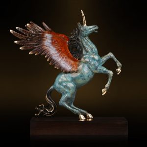 Tượng ngựa thần có cánh