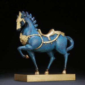 Tượng Ngựa Xích Thố độc lạ