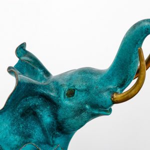 Tượng voi phong thủy sang trọng