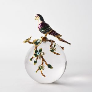 Decor chim vẹt đứng quả cầu pha lê CD987
