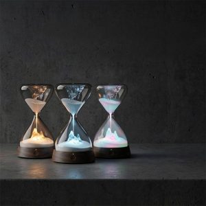 Đồng Hồ Cát Ánh Sáng Đa Sắc